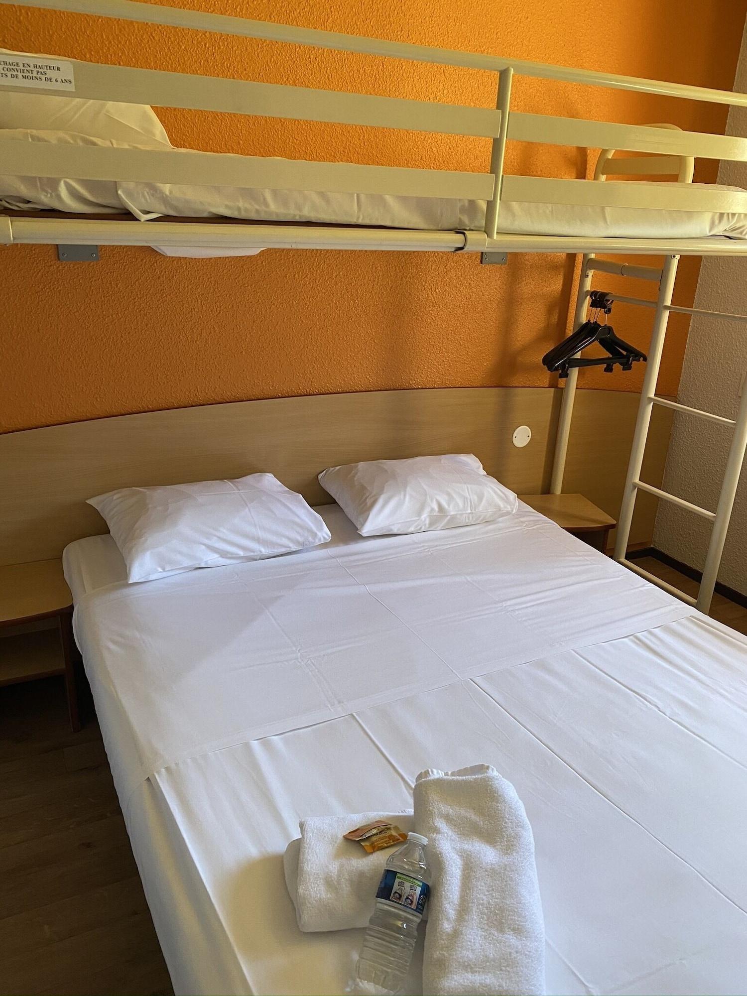 Premiere Classe Annecy Cran-Gevrier Renove En 2025 Luaran gambar