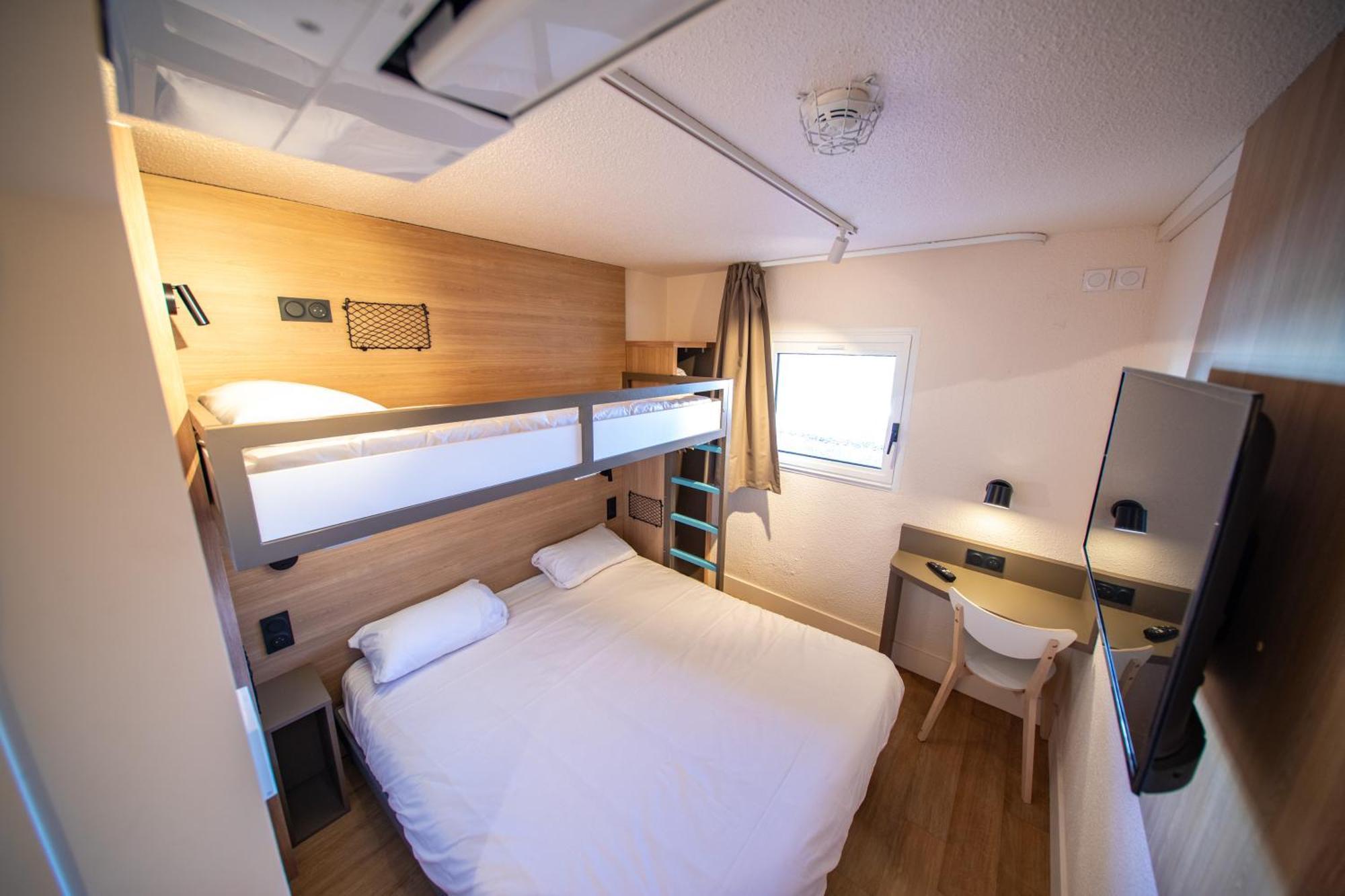 Premiere Classe Annecy Cran-Gevrier Renove En 2025 Luaran gambar