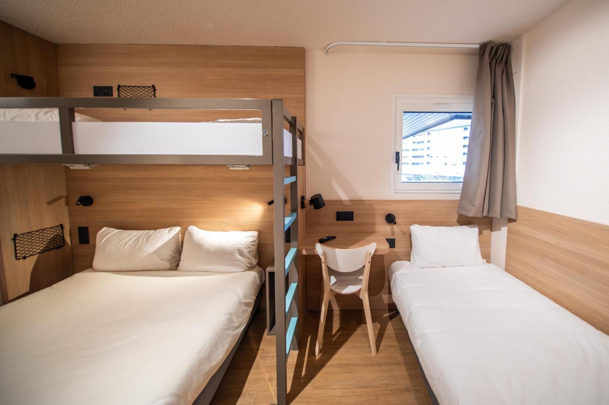 Premiere Classe Annecy Cran-Gevrier Renove En 2025 Luaran gambar